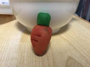 ダイソー（１００均）カラーこむぎこねんど